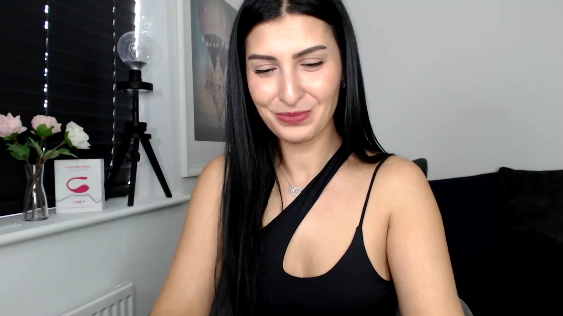 Gallery image thumbnail from LeaIson's myfreecams stream on, 03/28/2024, 09:53 image 17 of 20