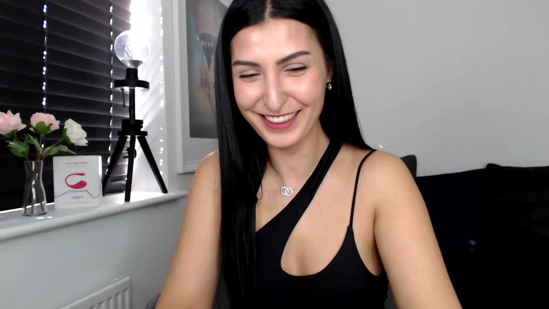 Gallery image thumbnail from LeaIson's myfreecams stream on, 03/28/2024, 09:53 image 7 of 20