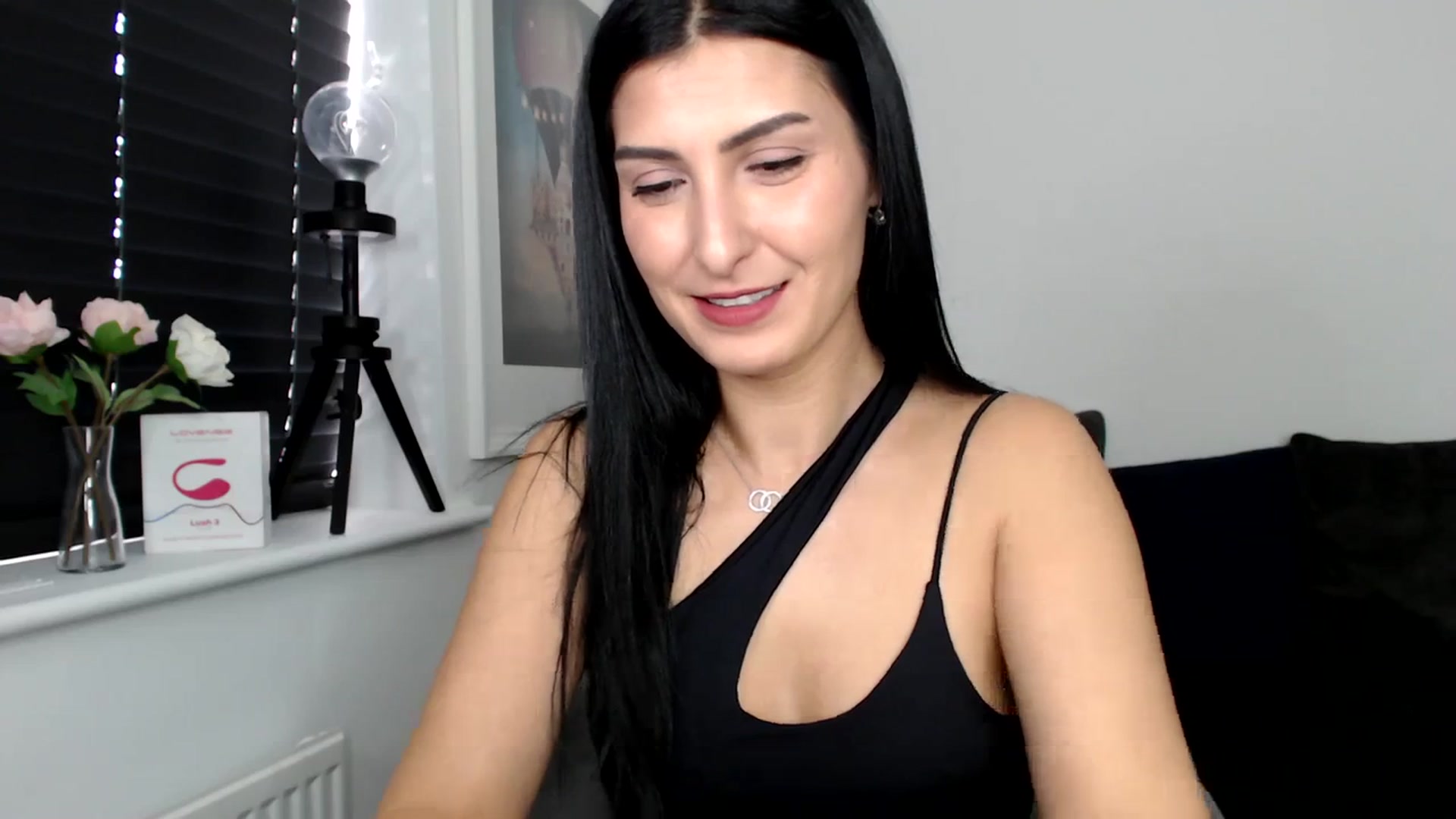 Gallery image thumbnail from LeaIson's myfreecams stream on, 03/28/2024, 09:53 image 16 of 20