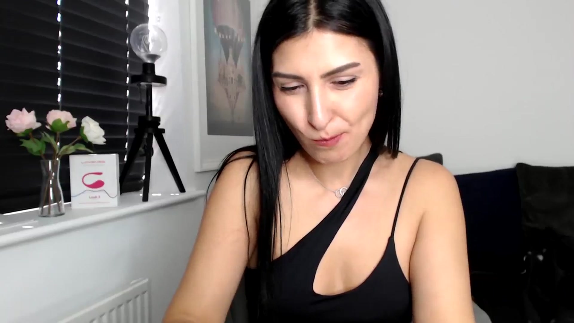 Gallery image thumbnail from LeaIson's myfreecams stream on, 03/28/2024, 11:32 image 11 of 20