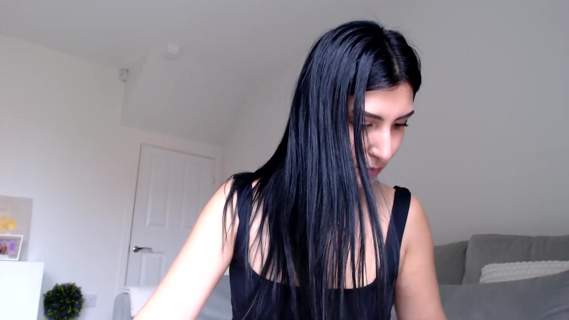 Gallery image thumbnail from LeaIson's myfreecams stream on, 04/18/2024, 11:14 image 1 of 20