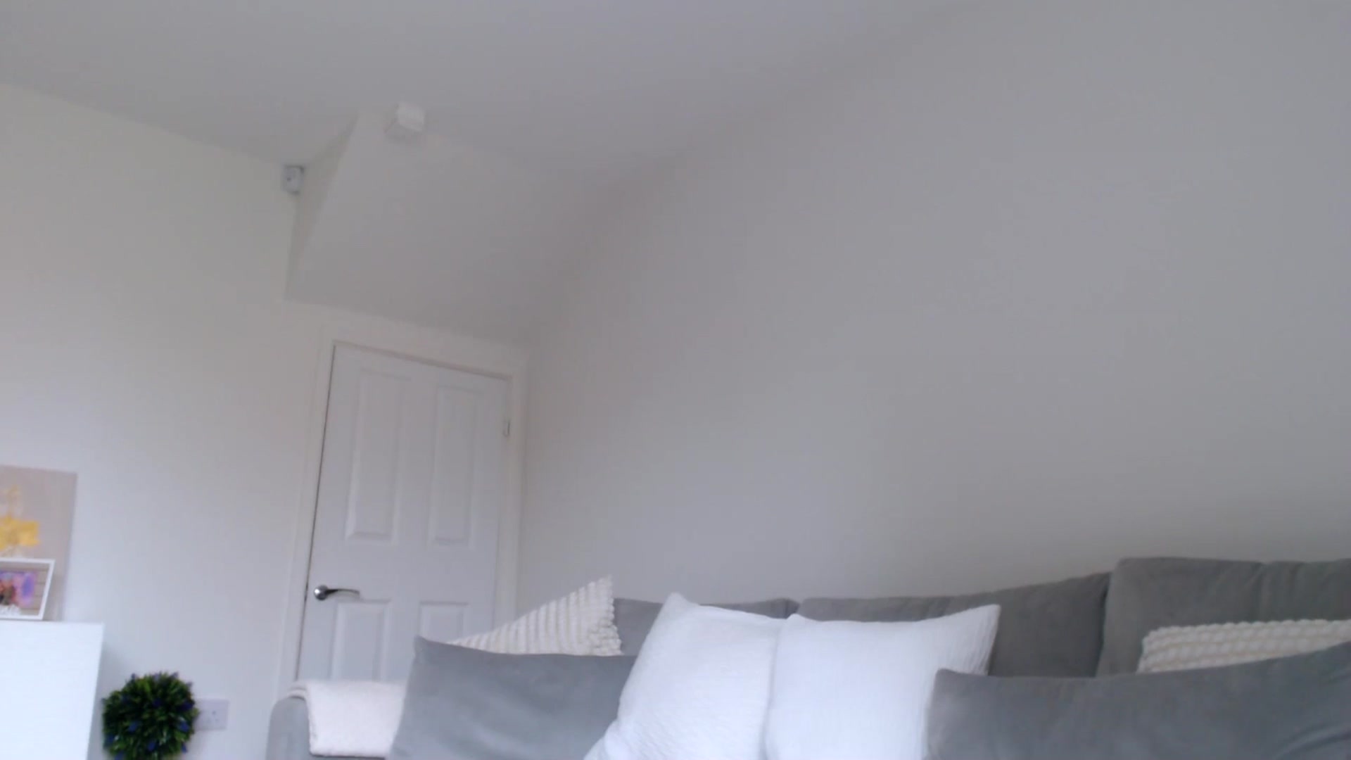 Gallery image thumbnail from LeaIson's myfreecams stream on, 04/18/2024, 11:14 image 8 of 20