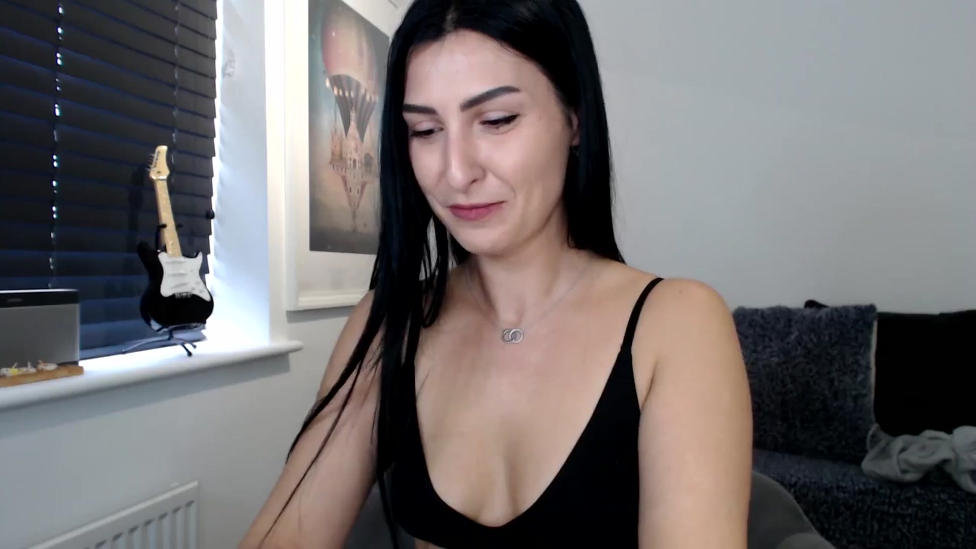 Gallery image thumbnail from LeaIson's myfreecams stream on, 04/22/2024, 09:34 image 15 of 20