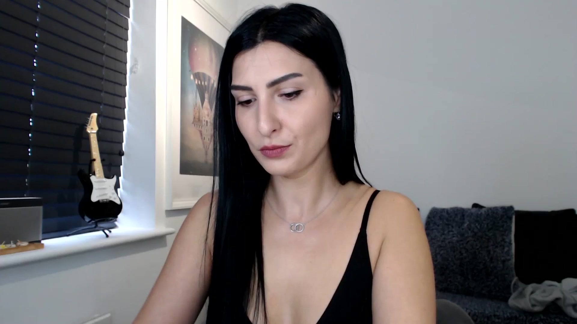 Gallery image thumbnail from LeaIson's myfreecams stream on, 04/22/2024, 09:34 image 6 of 20