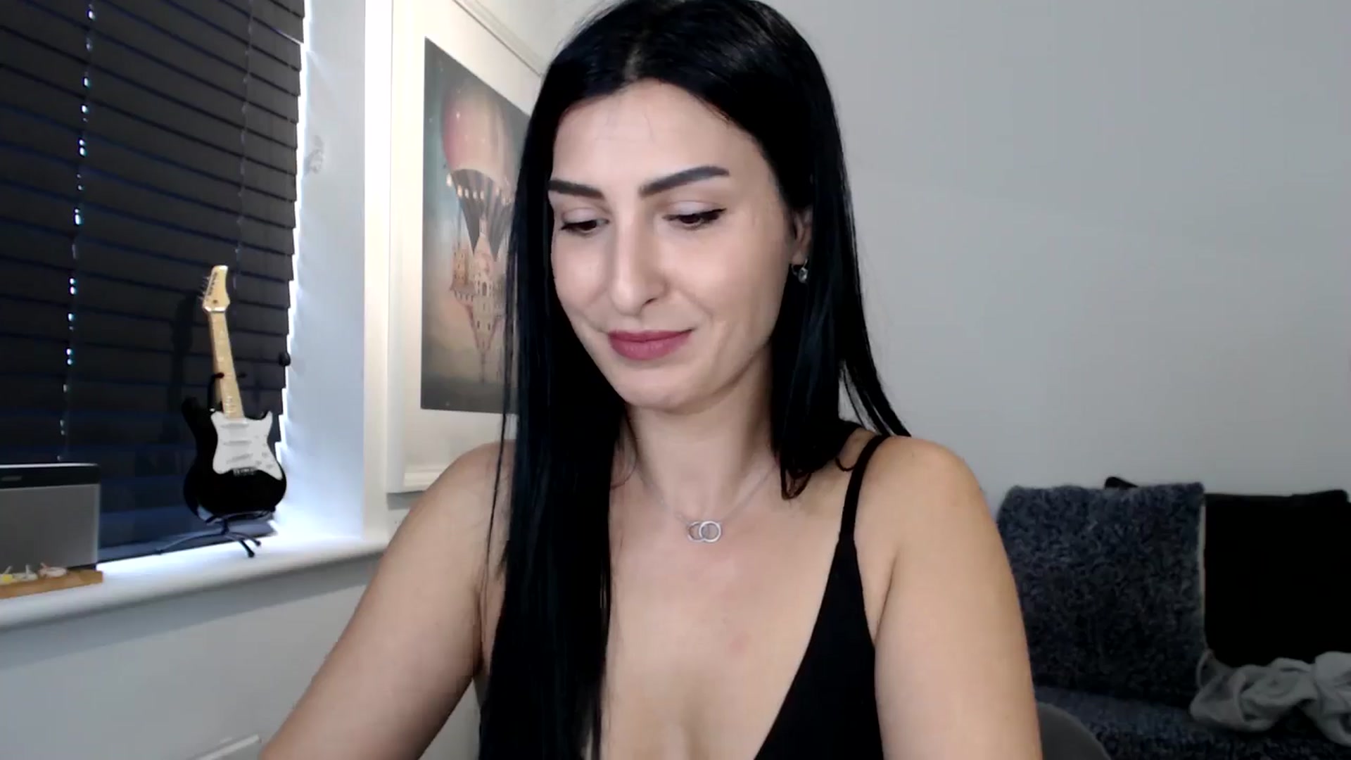 Gallery image thumbnail from LeaIson's myfreecams stream on, 04/22/2024, 09:34 image 8 of 20