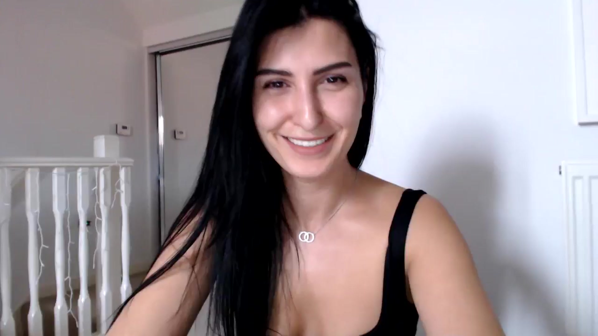 Gallery image thumbnail from LeaIson's myfreecams stream on, 04/24/2024, 11:32 image 15 of 20