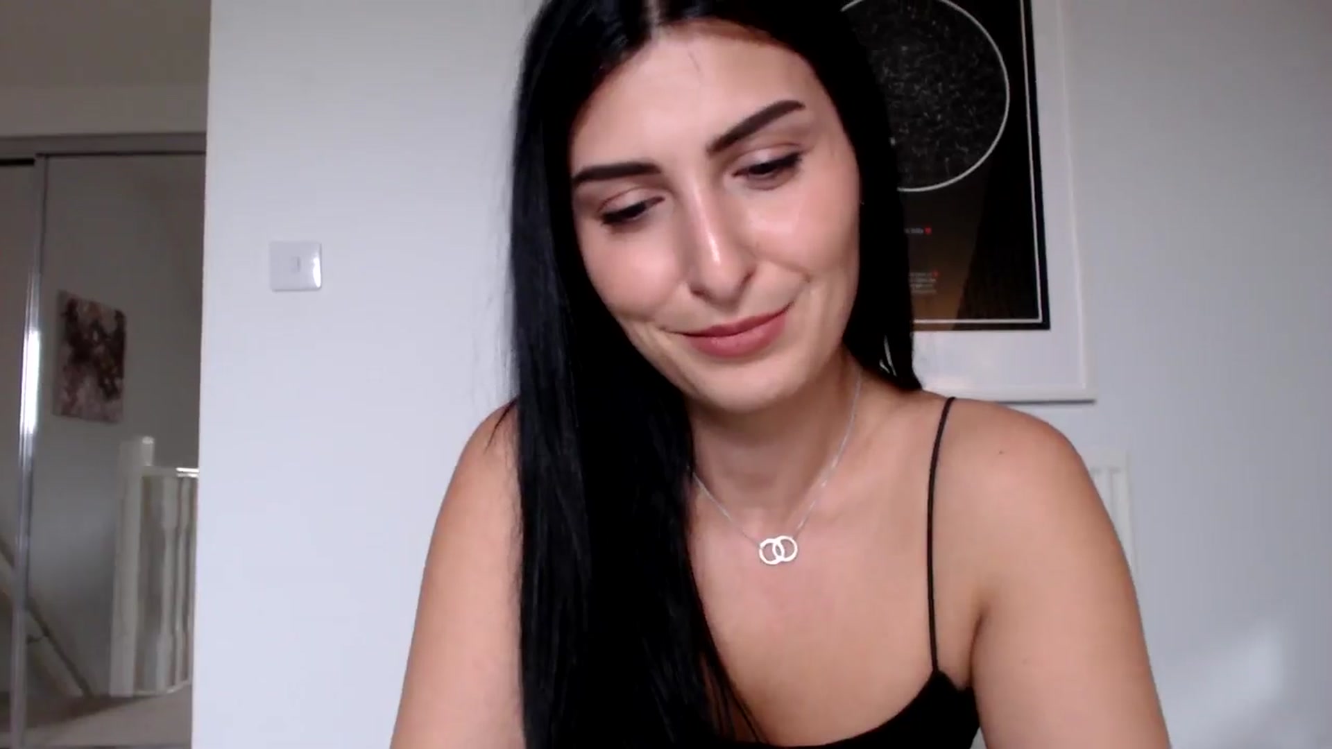 Gallery image thumbnail from LeaIson's myfreecams stream on, 04/25/2024, 12:14 image 15 of 20