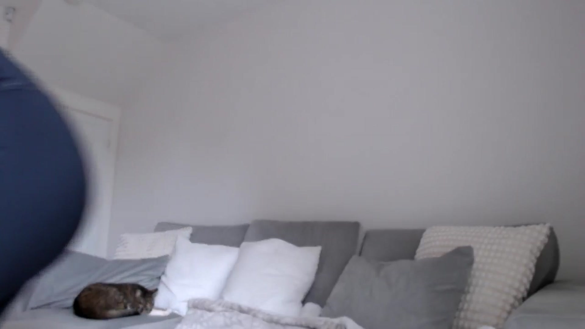 Gallery image thumbnail from LeaIson's myfreecams stream on, 05/02/2024, 09:03 image 8 of 20