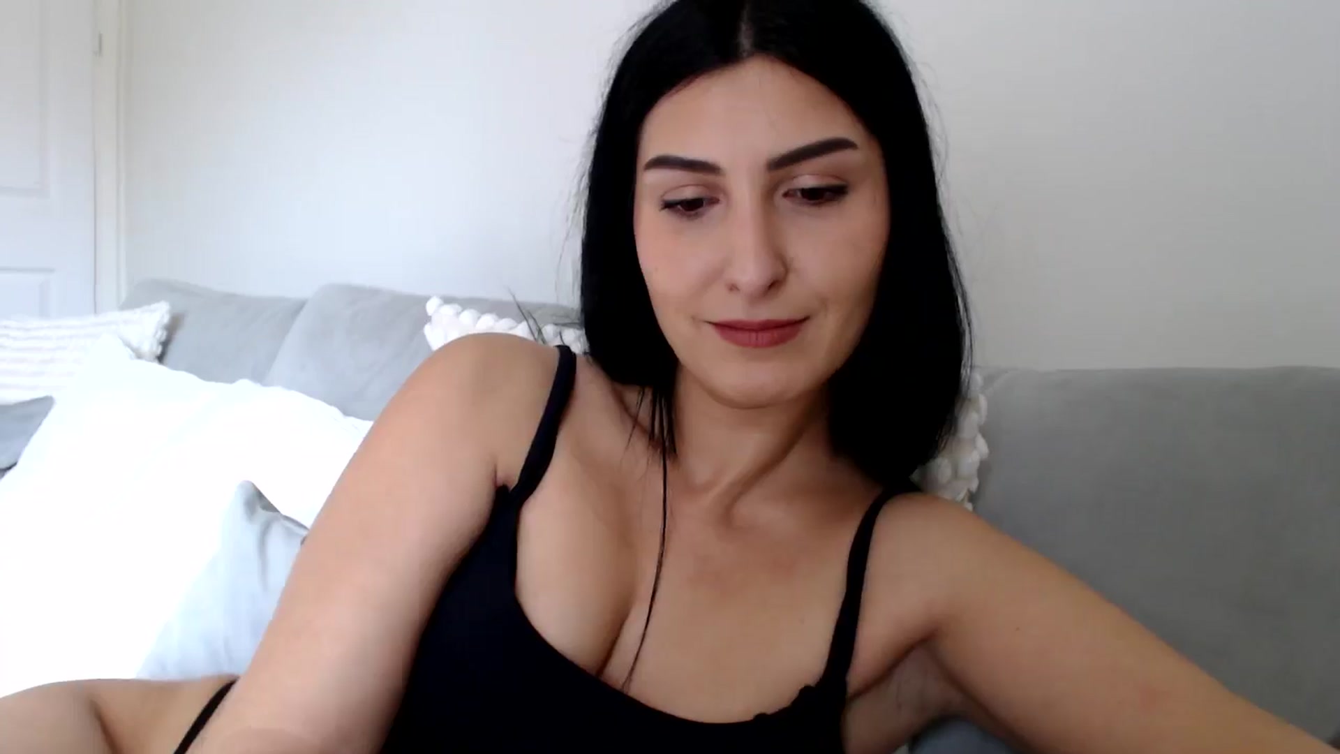 Gallery image thumbnail from LeaIson's myfreecams stream on, 05/02/2024, 11:09 image 7 of 20