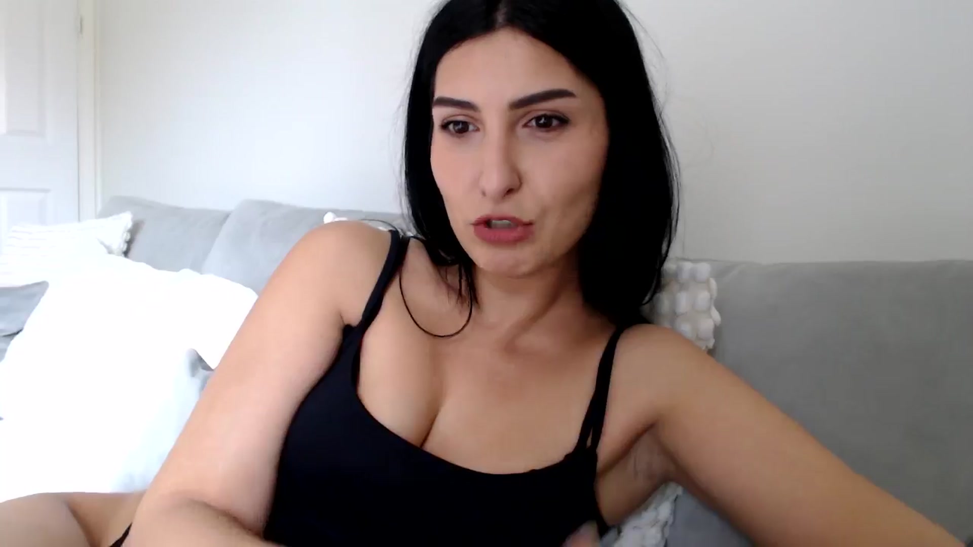 Gallery image thumbnail from LeaIson's myfreecams stream on, 05/02/2024, 11:09 image 5 of 20