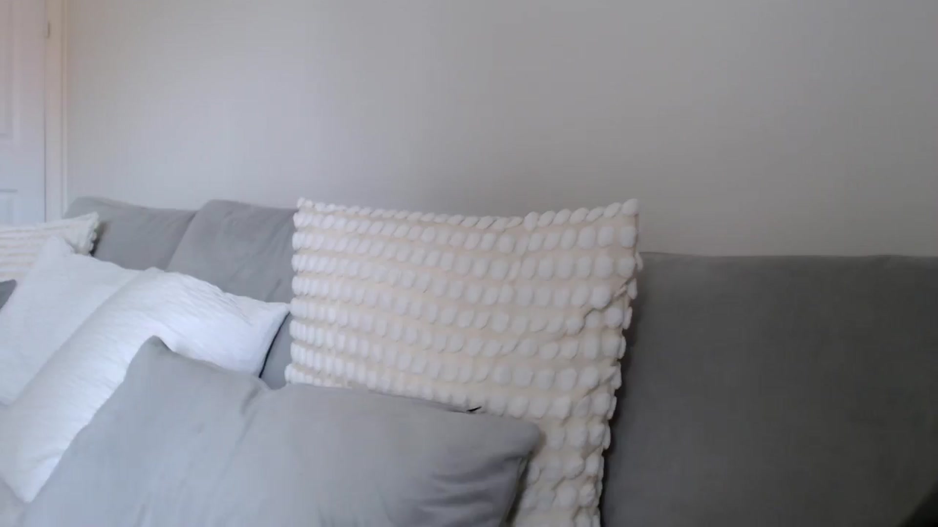 Gallery image thumbnail from LeaIson's myfreecams stream on, 05/02/2024, 11:09 image 10 of 20