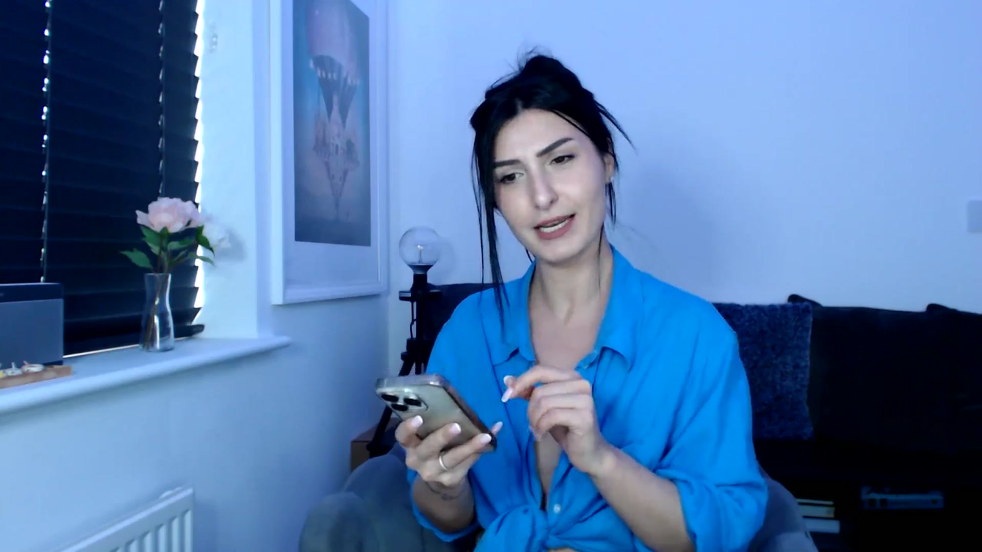 Gallery image thumbnail from LeaIson's myfreecams stream on, 05/03/2024, 11:13 image 5 of 20