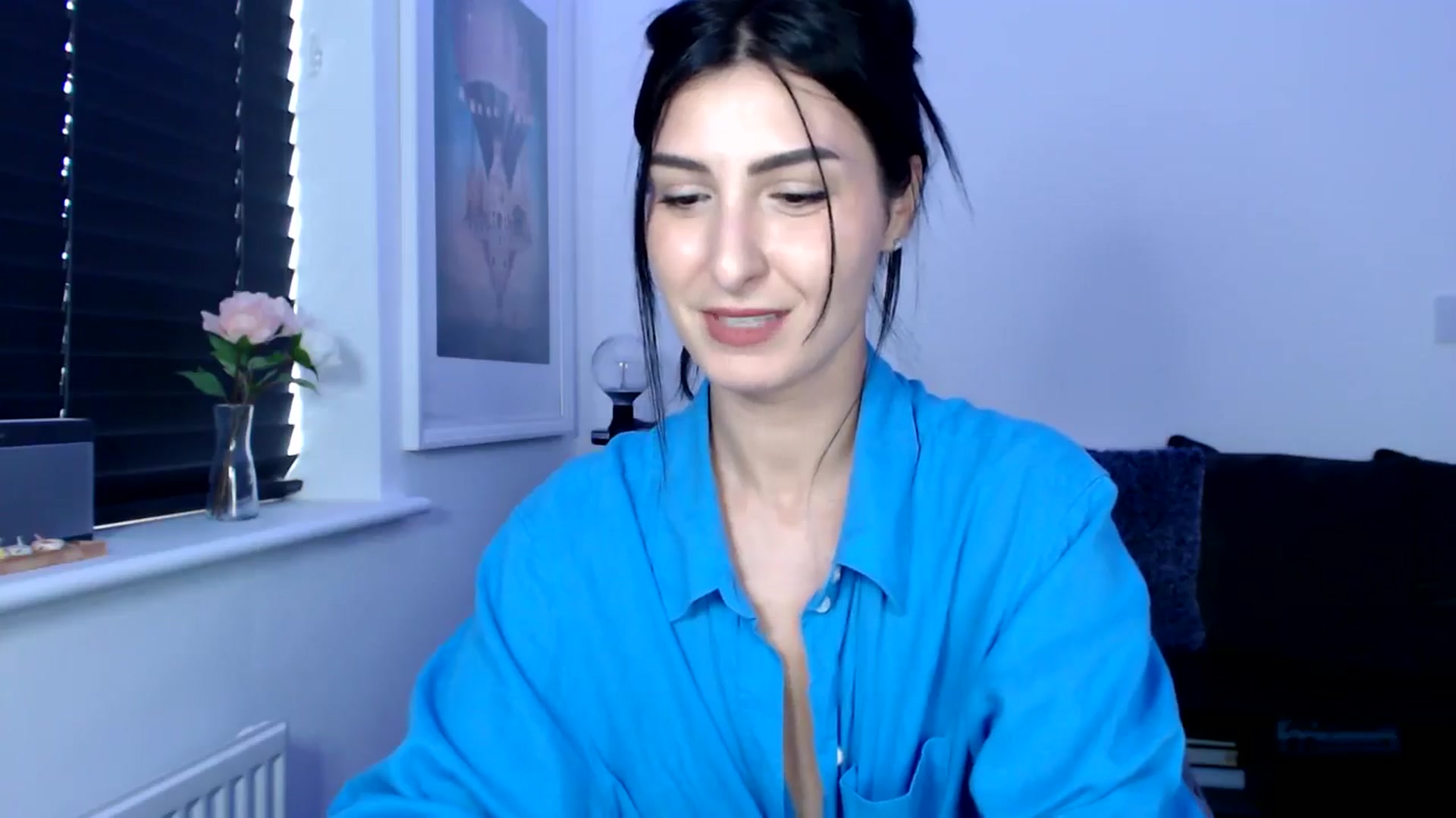 Gallery image thumbnail from LeaIson's myfreecams stream on, 05/03/2024, 11:13 image 6 of 20