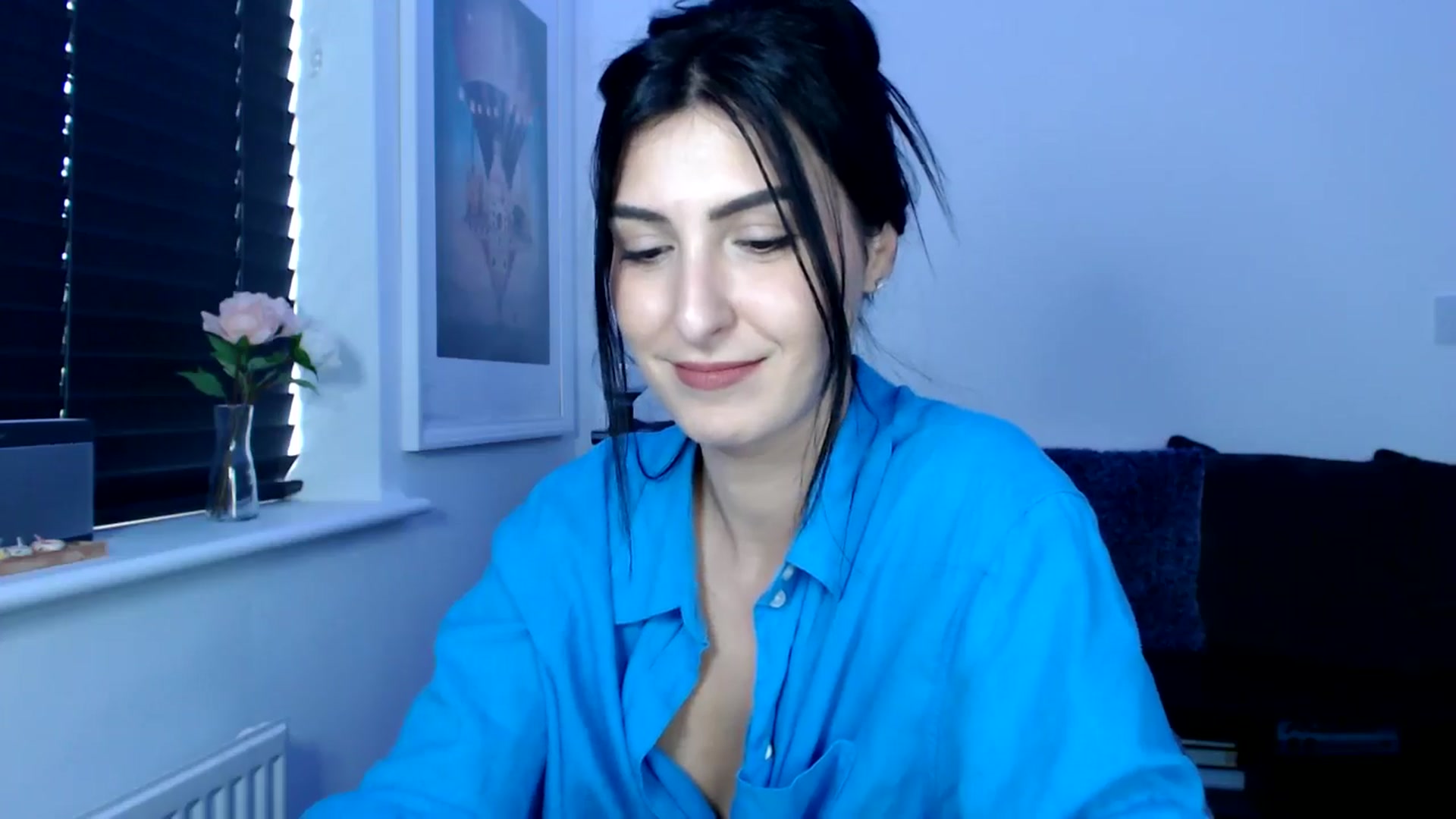Gallery image thumbnail from LeaIson's myfreecams stream on, 05/03/2024, 11:13 image 4 of 20