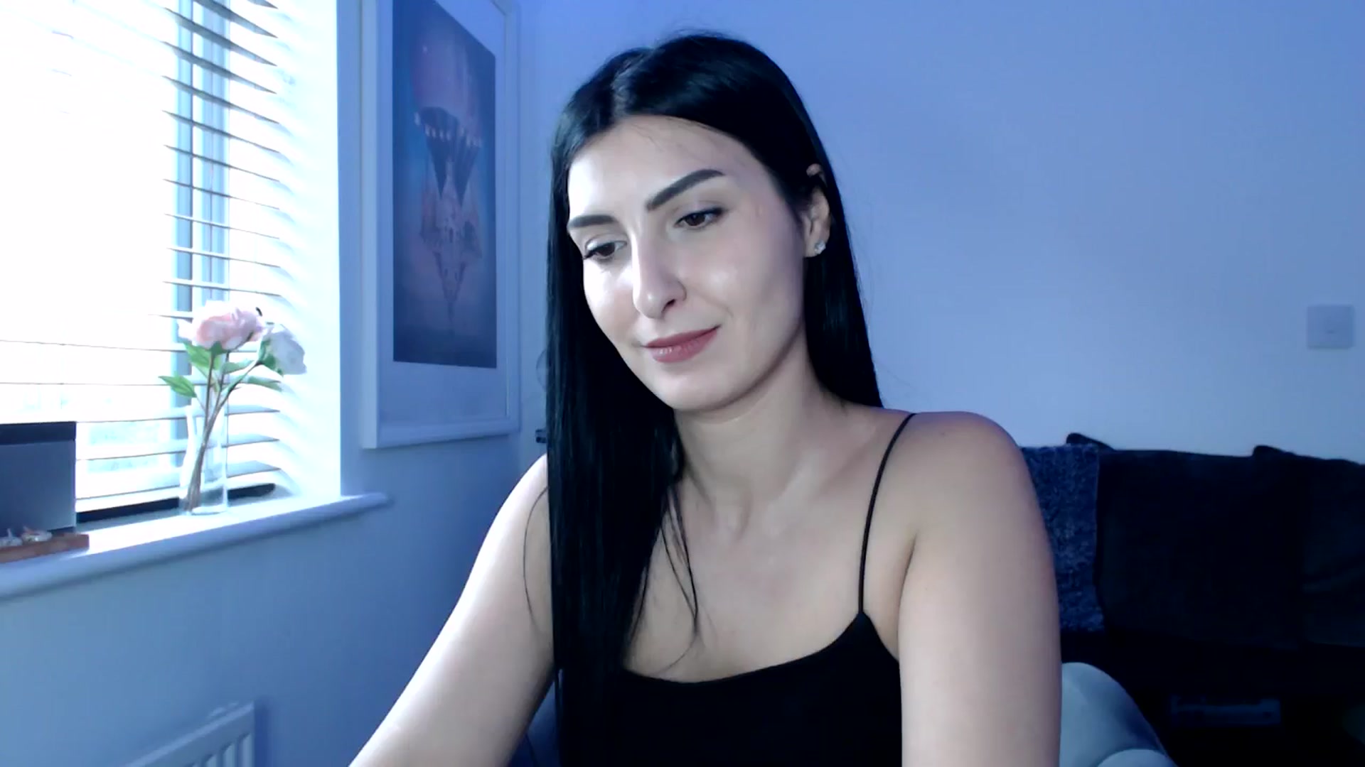 Gallery image thumbnail from LeaIson's myfreecams stream on, 05/03/2024, 11:13 image 20 of 20