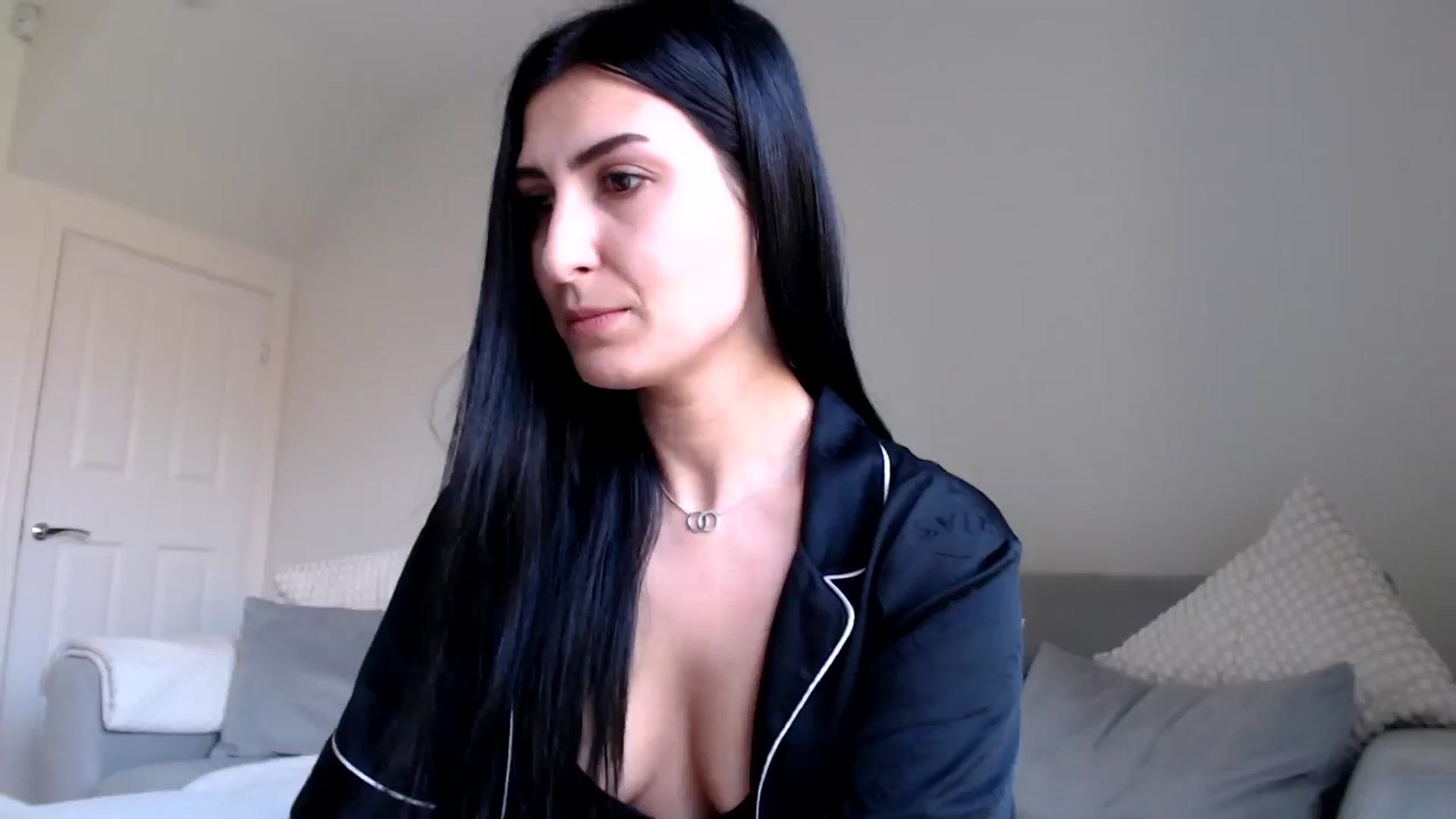 Gallery image thumbnail from LeaIson's myfreecams stream on, 05/08/2024, 10:03 image 20 of 20