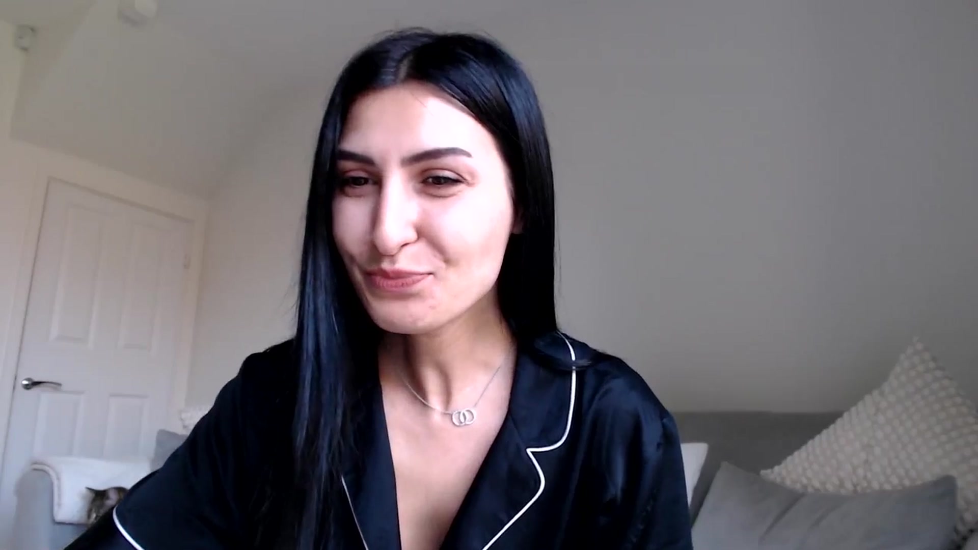 Gallery image thumbnail from LeaIson's myfreecams stream on, 05/08/2024, 10:31 image 17 of 20