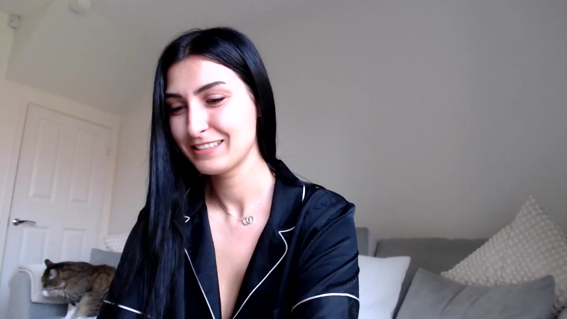 Gallery image thumbnail from LeaIson's myfreecams stream on, 05/08/2024, 10:31 image 16 of 20