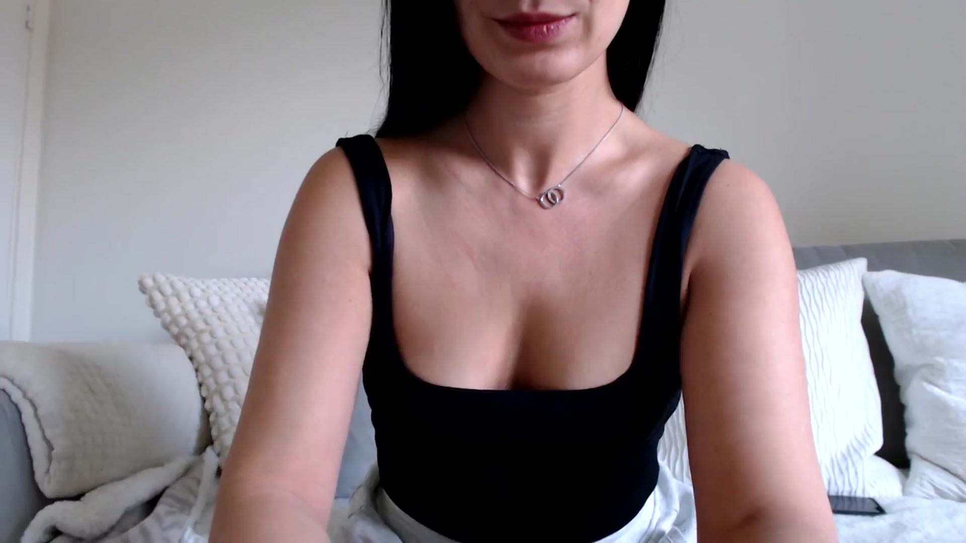 Gallery image thumbnail from LeaIson's myfreecams stream on, 05/09/2024, 09:08 image 3 of 20