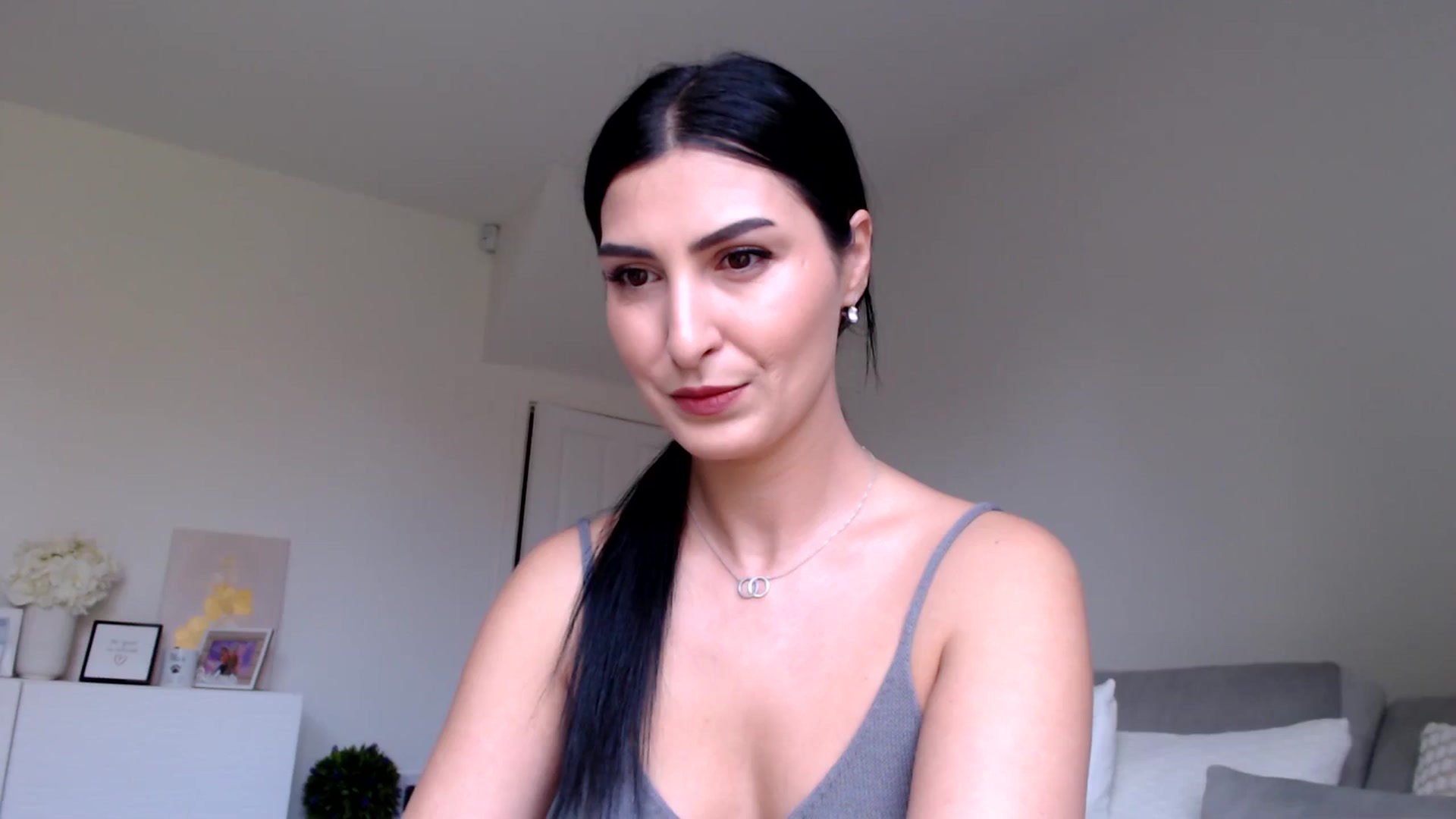 Gallery image thumbnail from LeaIson's myfreecams stream on, 05/13/2024, 09:09 image 1 of 20