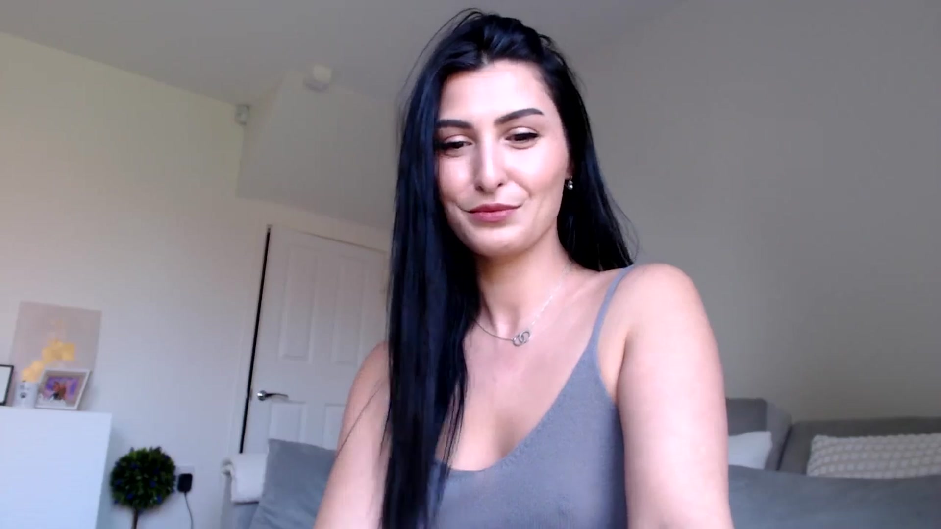 Gallery image thumbnail from LeaIson's myfreecams stream on, 05/13/2024, 09:09 image 15 of 20