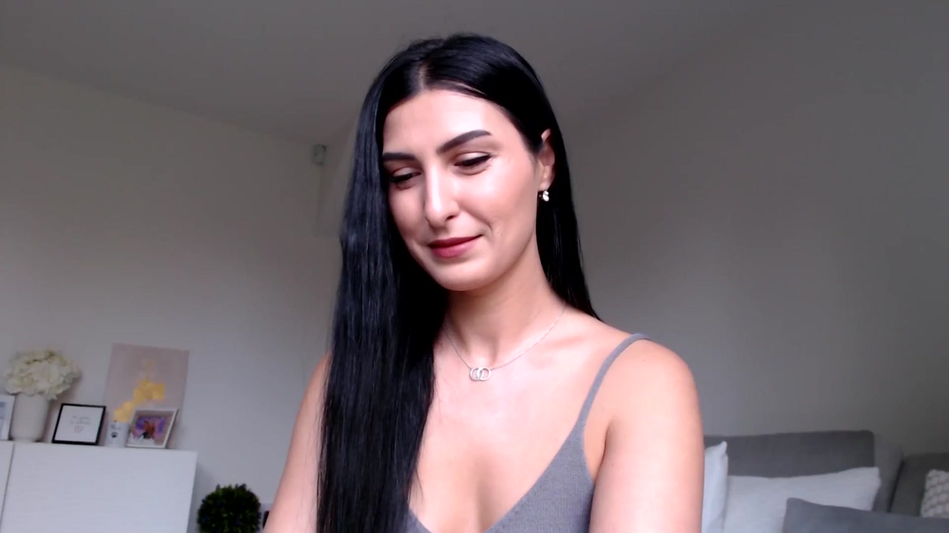 Gallery image thumbnail from LeaIson's myfreecams stream on, 05/13/2024, 09:09 image 3 of 20