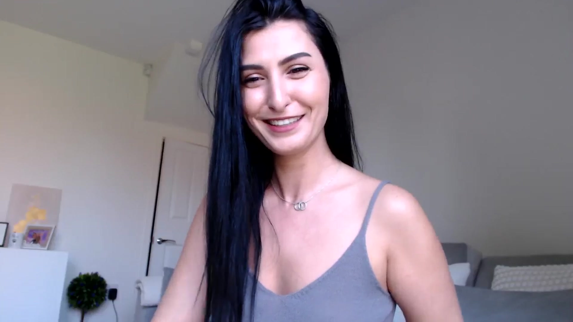 Gallery image thumbnail from LeaIson's myfreecams stream on, 05/13/2024, 09:09 image 20 of 20