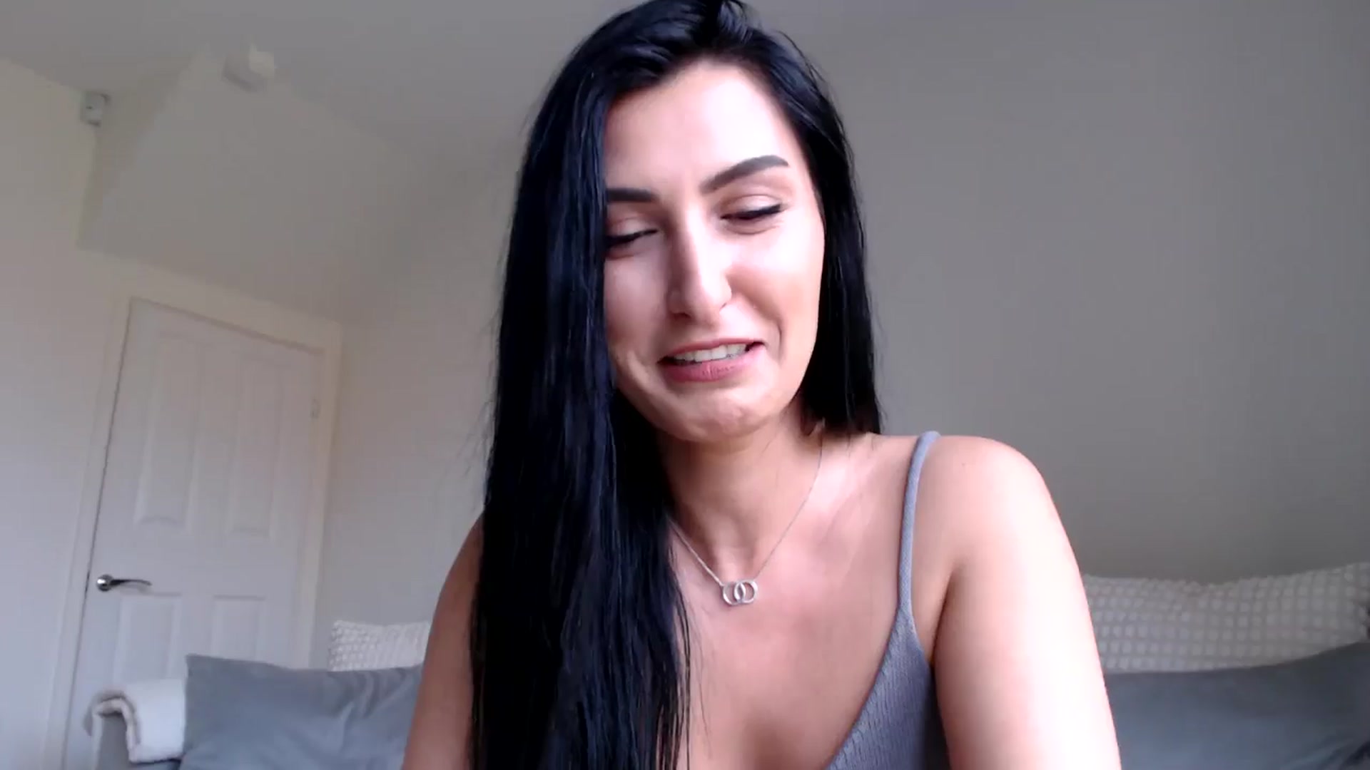 Gallery image thumbnail from LeaIson's myfreecams stream on, 05/13/2024, 13:47 image 12 of 20