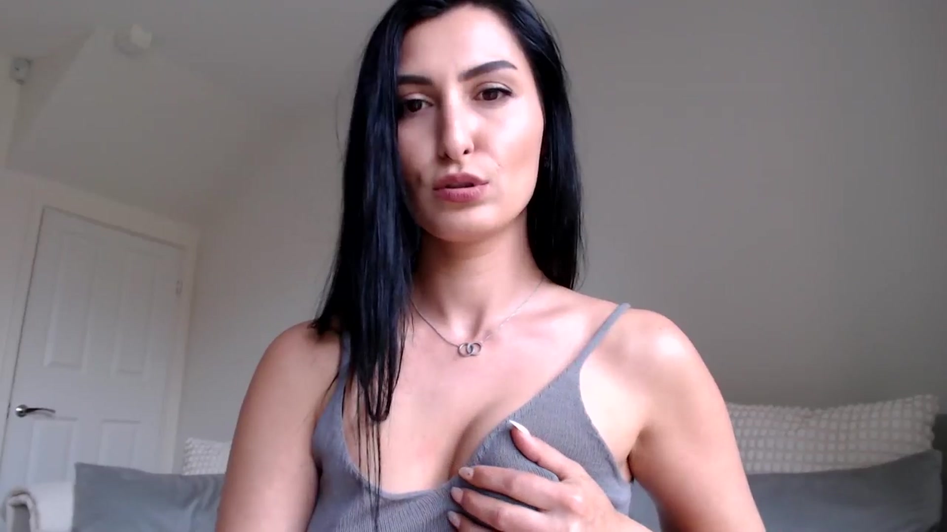Gallery image thumbnail from LeaIson's myfreecams stream on, 05/13/2024, 13:47 image 16 of 20