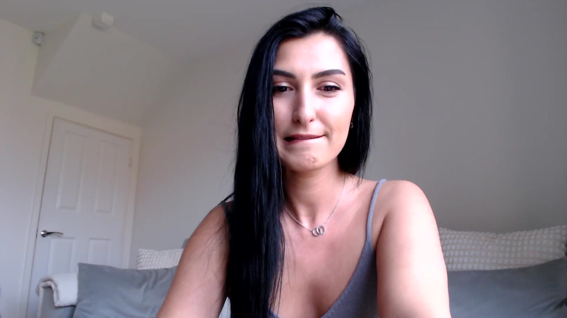 Gallery image thumbnail from LeaIson's myfreecams stream on, 05/13/2024, 13:47 image 7 of 20