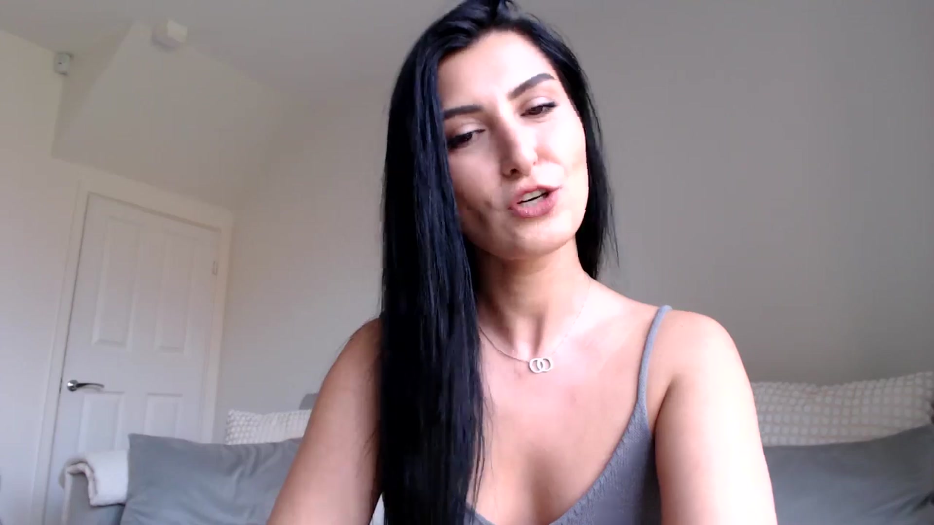 Gallery image thumbnail from LeaIson's myfreecams stream on, 05/13/2024, 13:47 image 6 of 20
