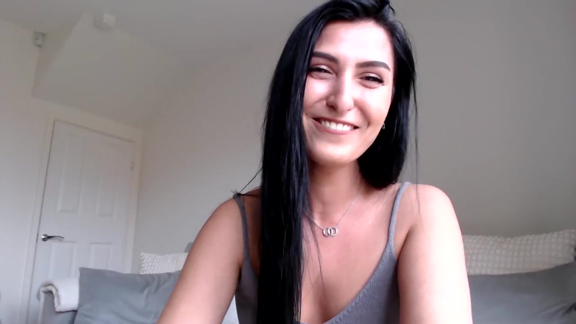 Gallery image thumbnail from LeaIson's myfreecams stream on, 05/13/2024, 13:47 image 4 of 20