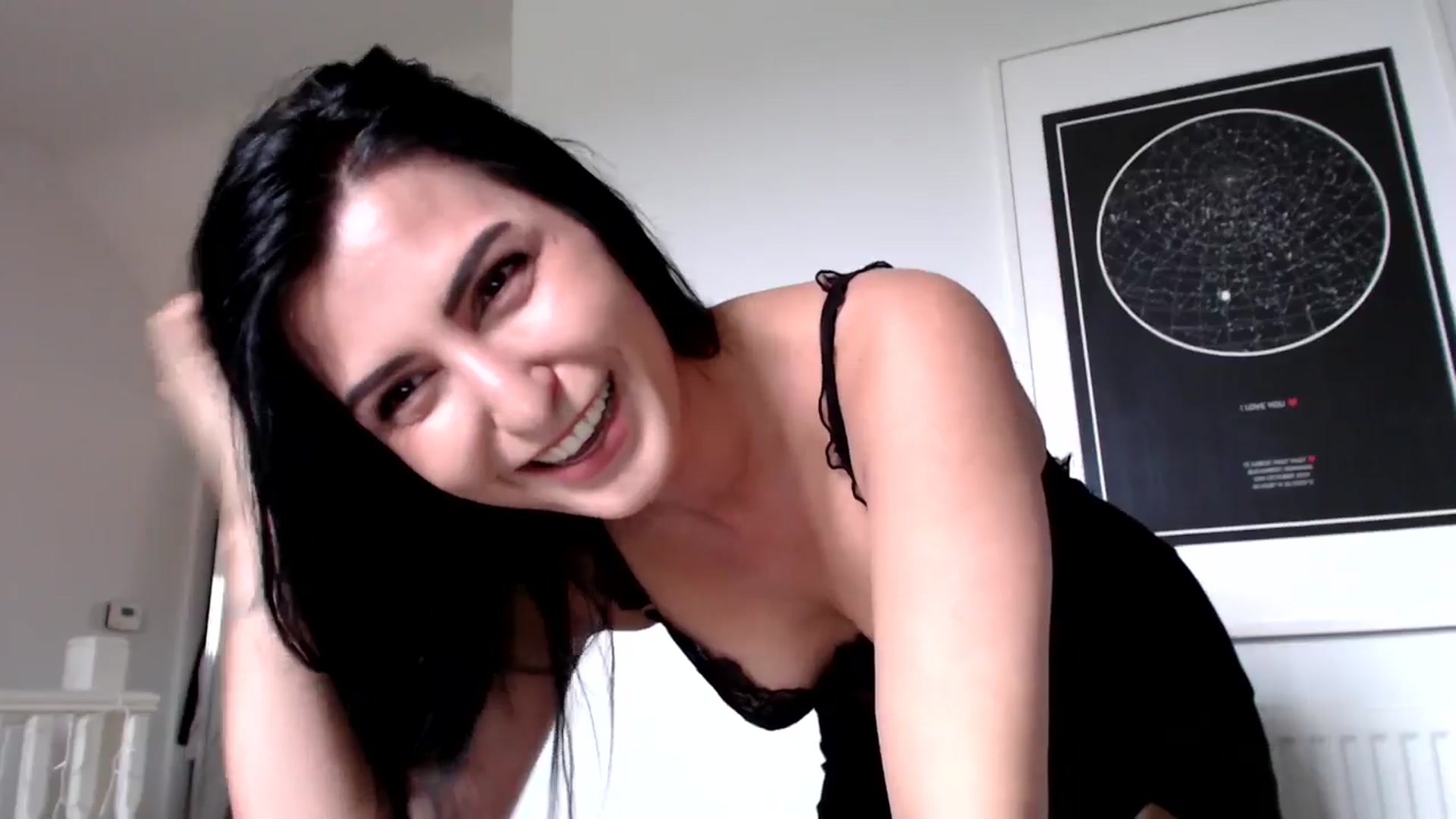 Gallery image thumbnail from LeaIson's myfreecams stream on, 05/14/2024, 10:55 image 7 of 20