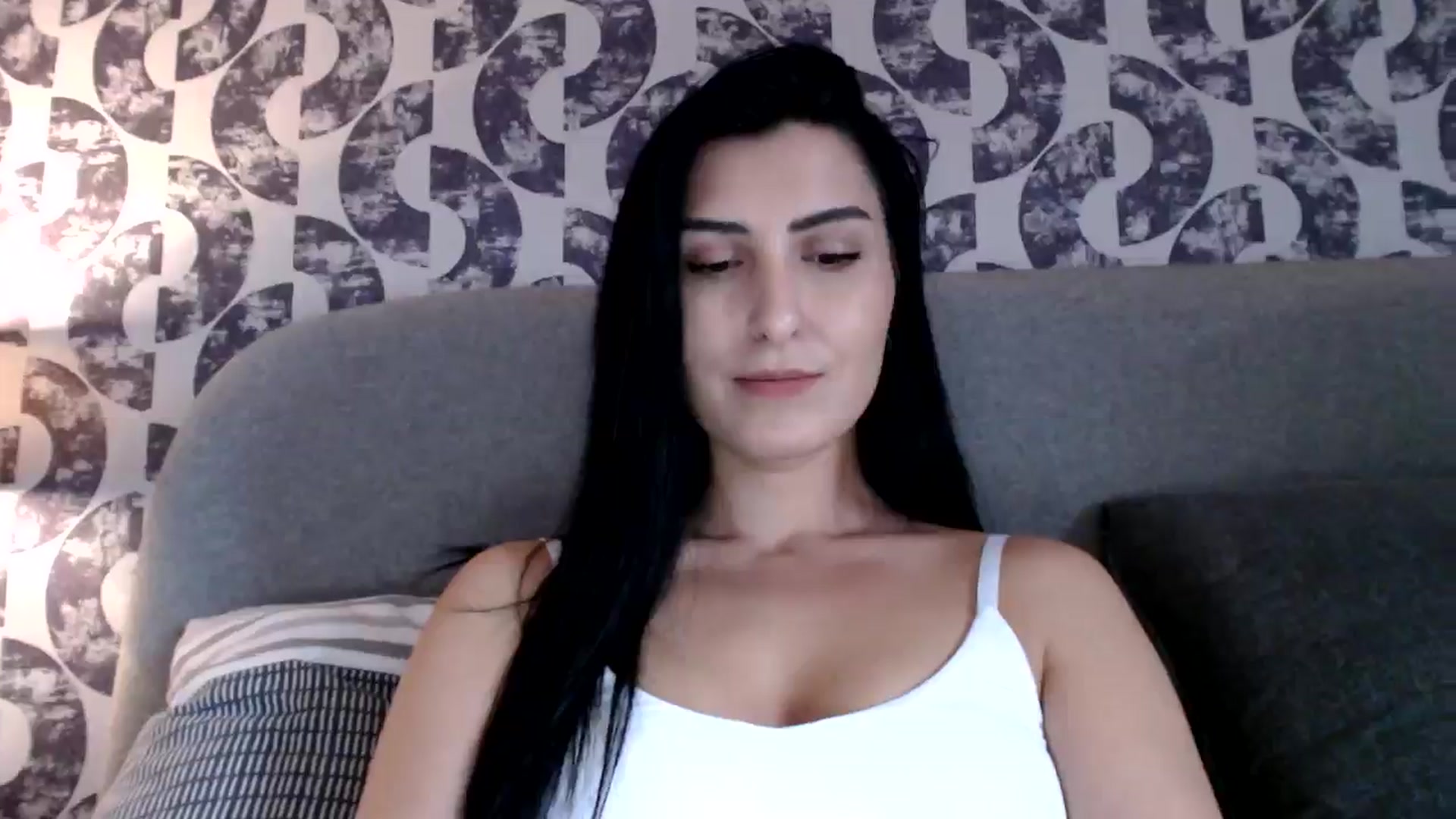 Gallery image thumbnail from LeaIson's myfreecams stream on, 05/14/2024, 11:29 image 19 of 20
