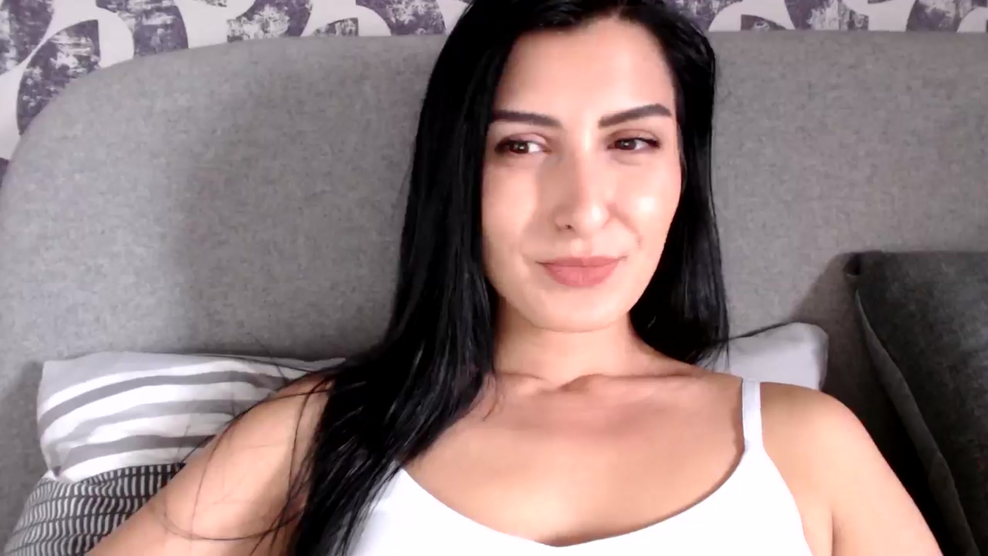 Gallery image thumbnail from LeaIson's myfreecams stream on, 05/14/2024, 12:19 image 10 of 20