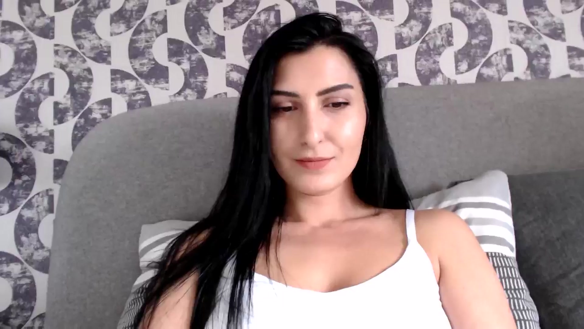 Gallery image thumbnail from LeaIson's myfreecams stream on, 05/14/2024, 12:19 image 17 of 20