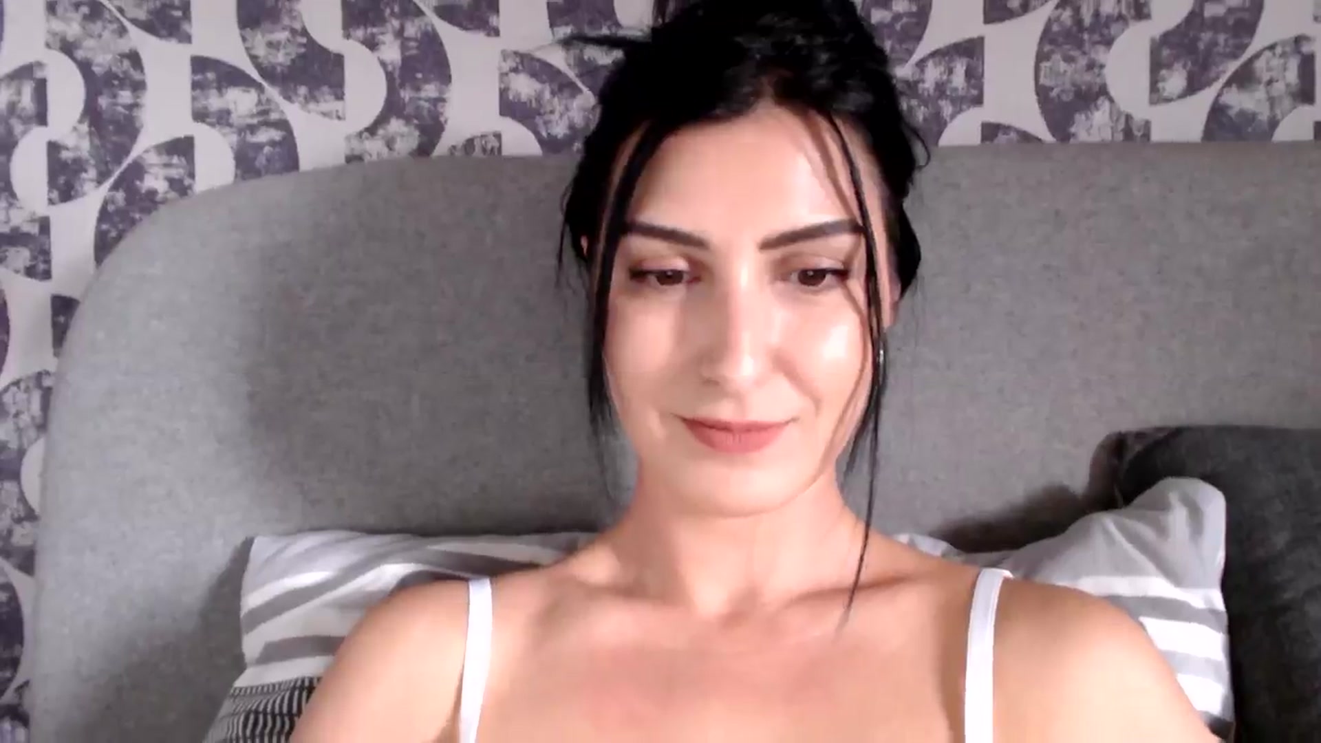 Gallery image thumbnail from LeaIson's myfreecams stream on, 05/14/2024, 12:44 image 16 of 20