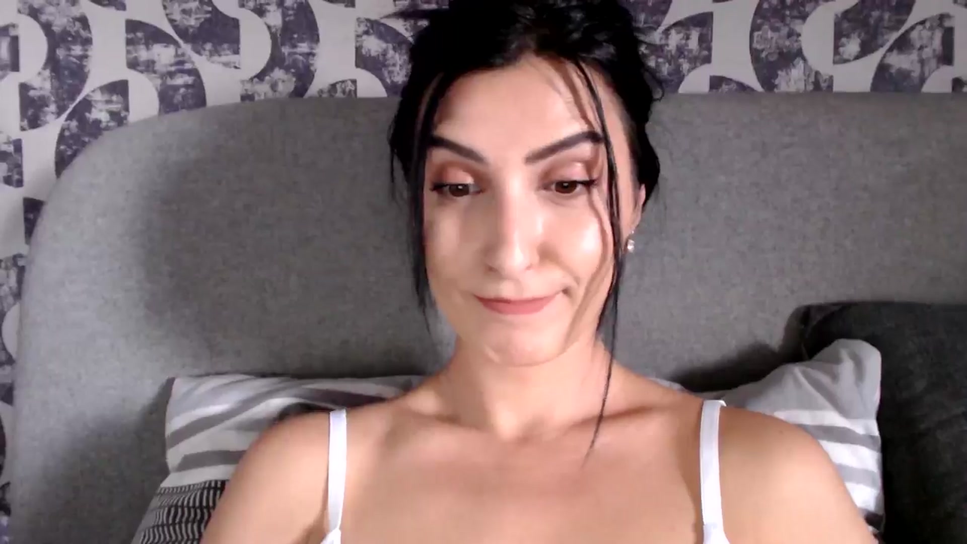 Gallery image thumbnail from LeaIson's myfreecams stream on, 05/14/2024, 12:44 image 12 of 20