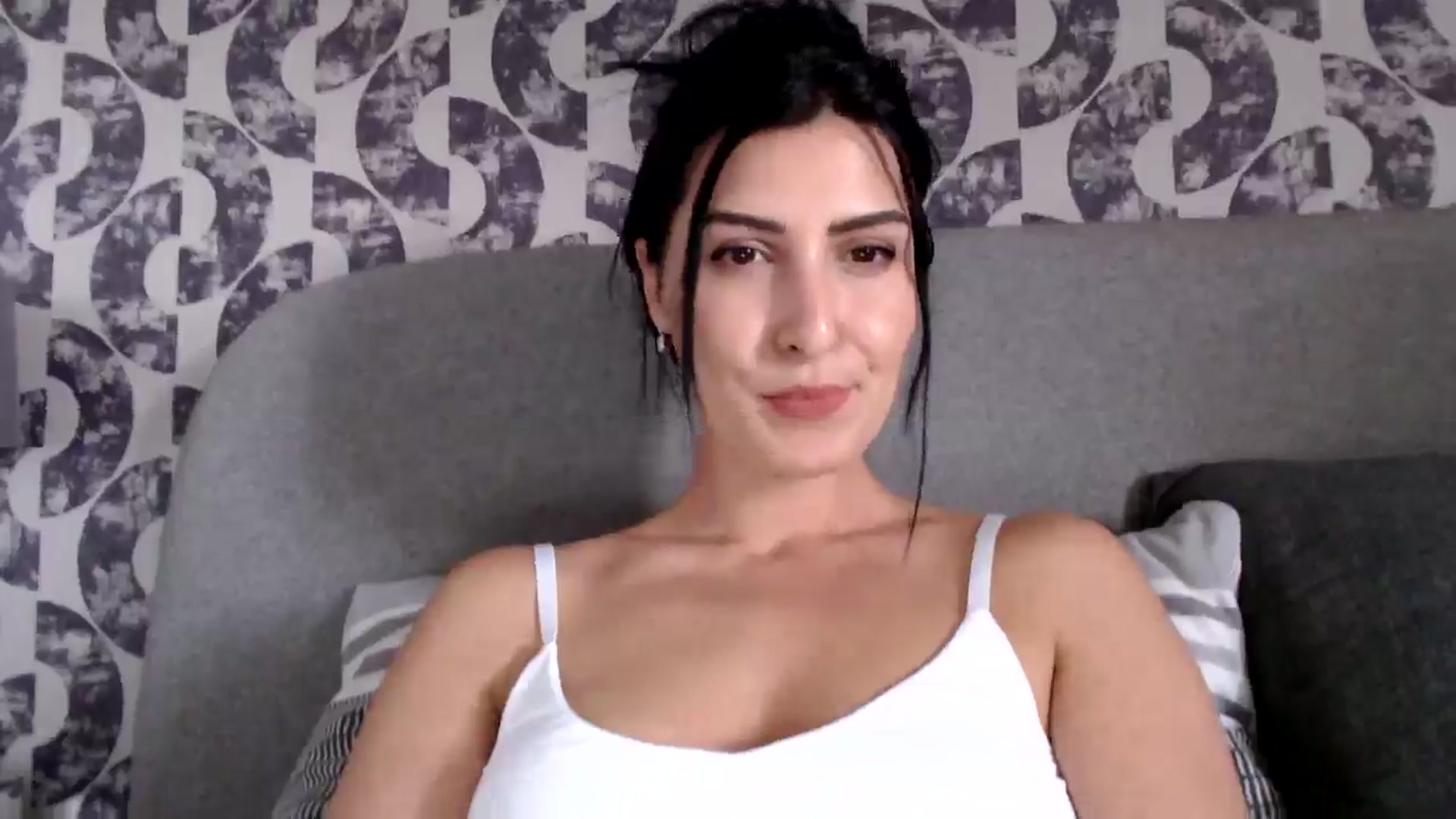 Gallery image thumbnail from LeaIson's myfreecams stream on, 05/14/2024, 12:44 image 5 of 20