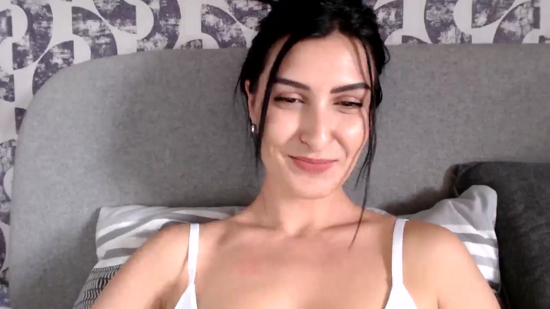 Gallery image thumbnail from LeaIson's myfreecams stream on, 05/14/2024, 12:44 image 18 of 20