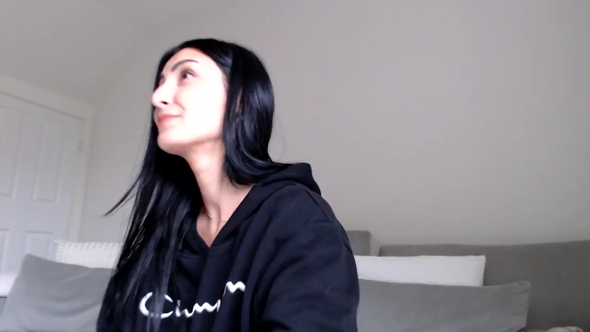 Gallery image thumbnail from LeaIson's myfreecams stream on, 05/16/2024, 12:16 image 19 of 20