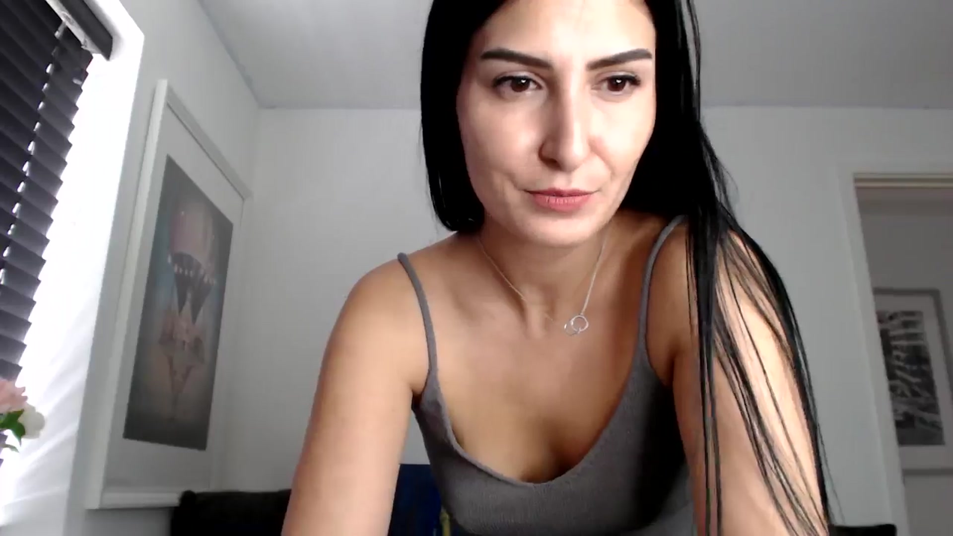 Gallery image thumbnail from LeaIson's myfreecams stream on, 05/17/2024, 11:50 image 15 of 20