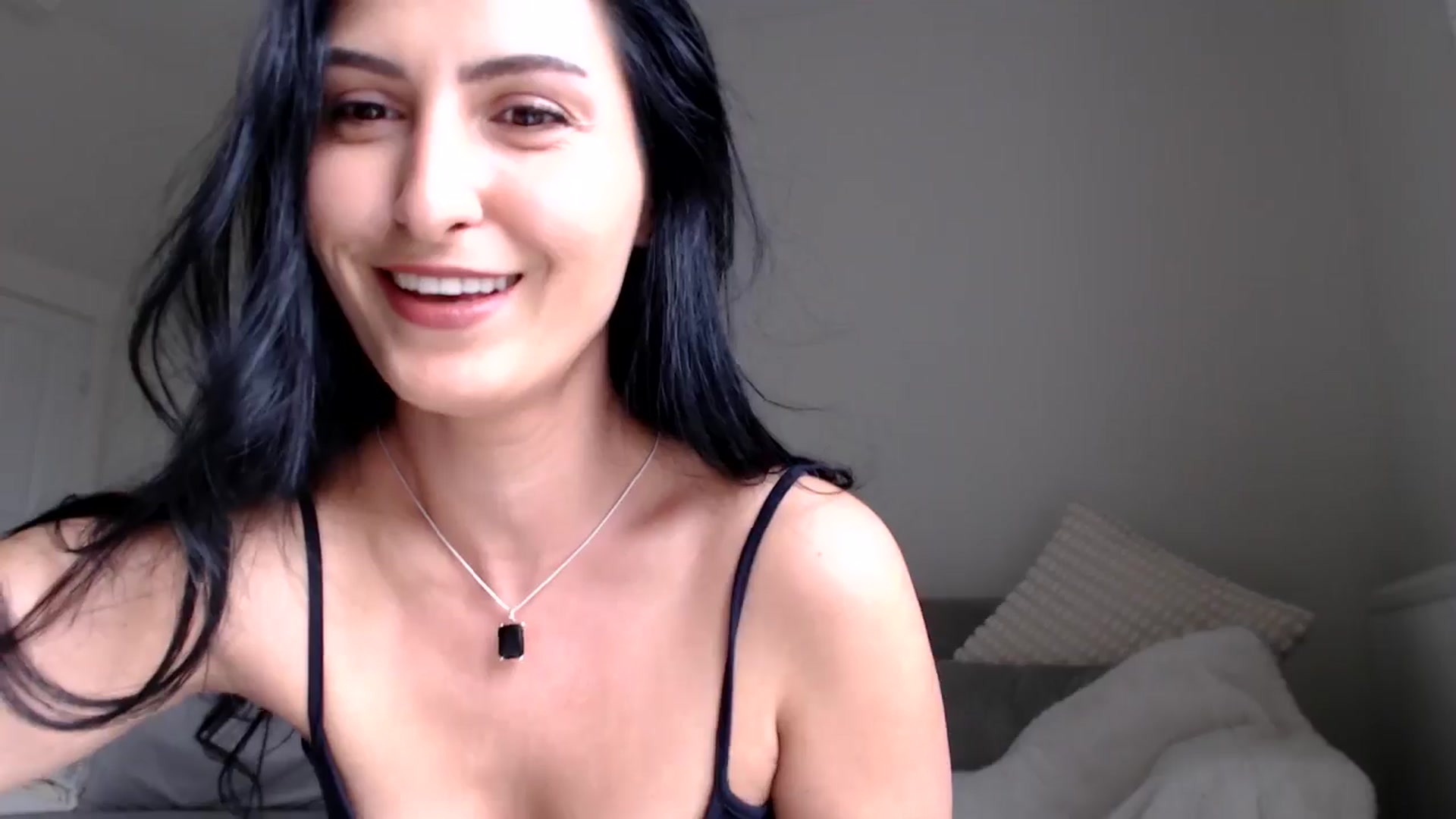 Gallery image thumbnail from LeaIson's myfreecams stream on, 05/22/2024, 11:58 image 4 of 20
