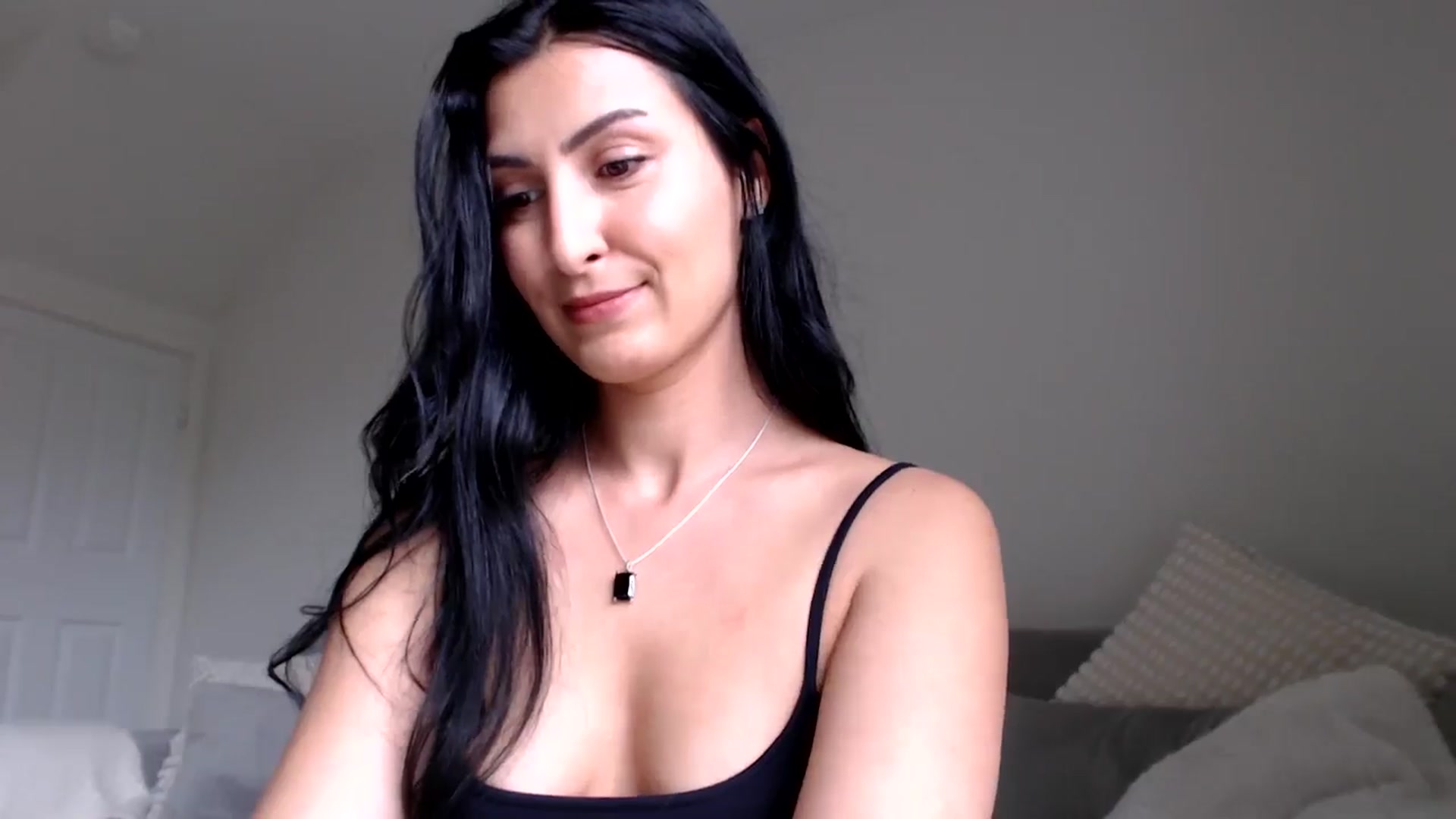 Gallery image thumbnail from LeaIson's myfreecams stream on, 05/22/2024, 11:58 image 9 of 20