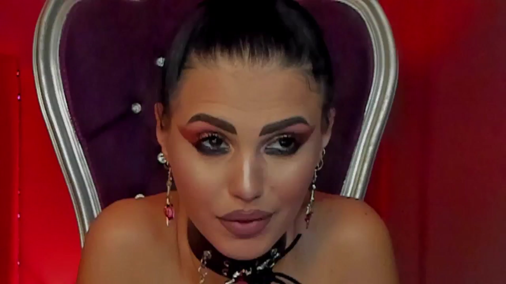 Gallery image thumbnail from LeaNoire's myfreecams stream on, 06/24/2025, 24:01 image 4 of 20