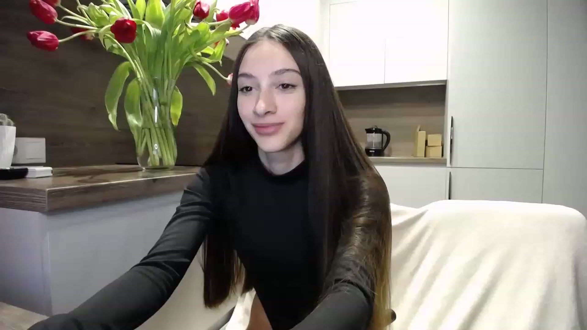 Gallery image thumbnail from Lea_Lexis's myfreecams stream on, 02/27/2023, 20:49 image 1 of 20