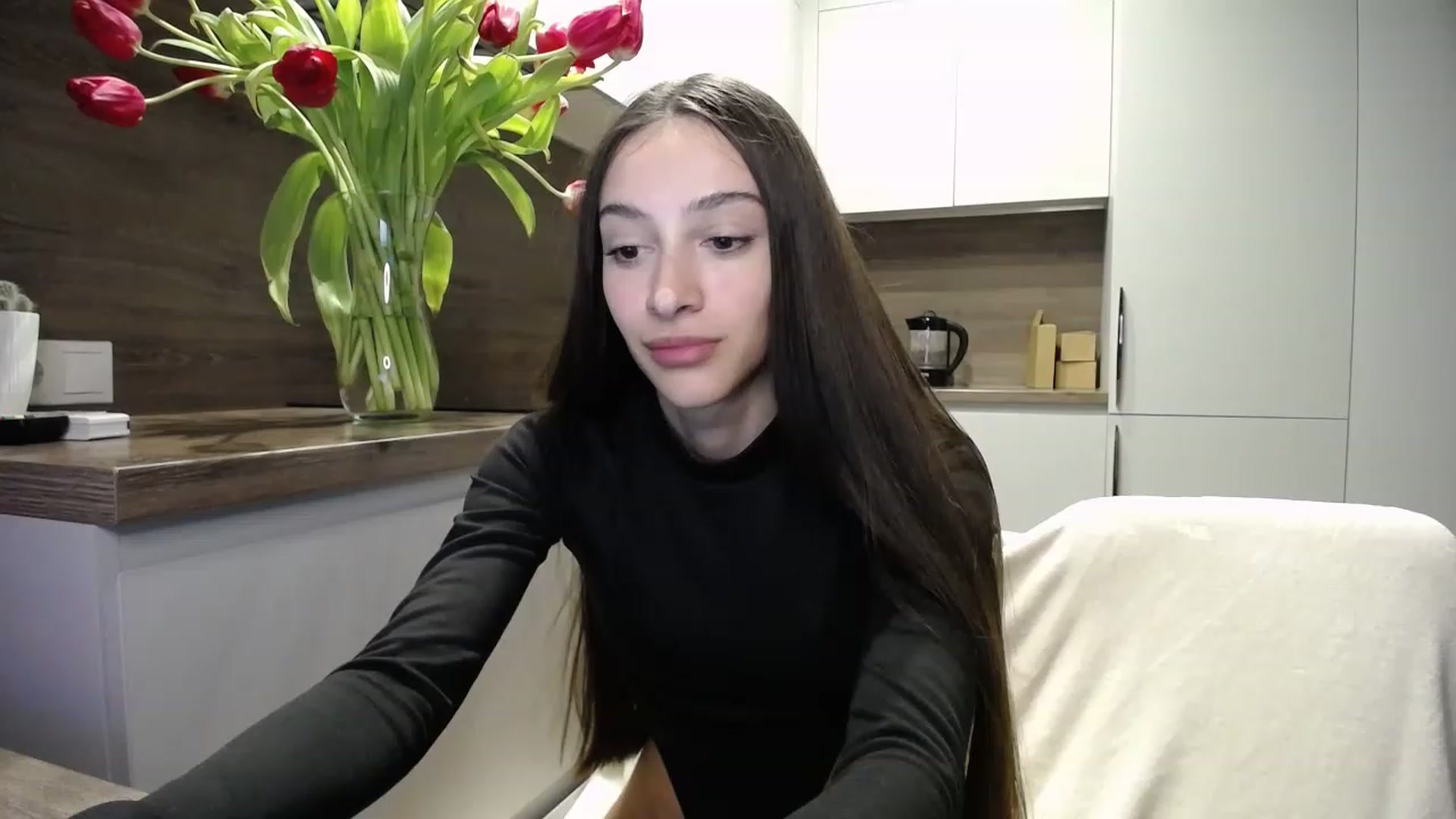 Gallery image thumbnail from Lea_Lexis's myfreecams stream on, 02/27/2023, 20:49 image 15 of 20
