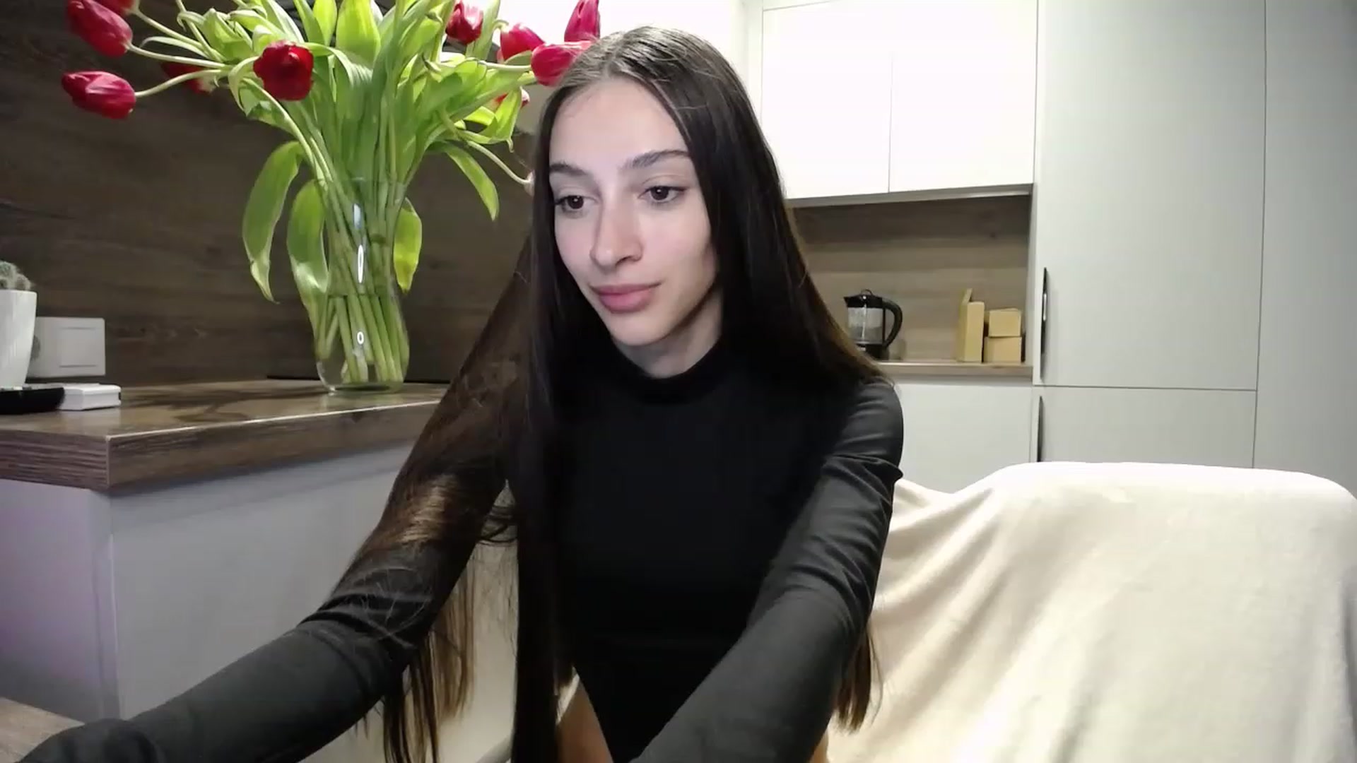 Gallery image thumbnail from Lea_Lexis's myfreecams stream on, 02/27/2023, 20:49 image 19 of 20