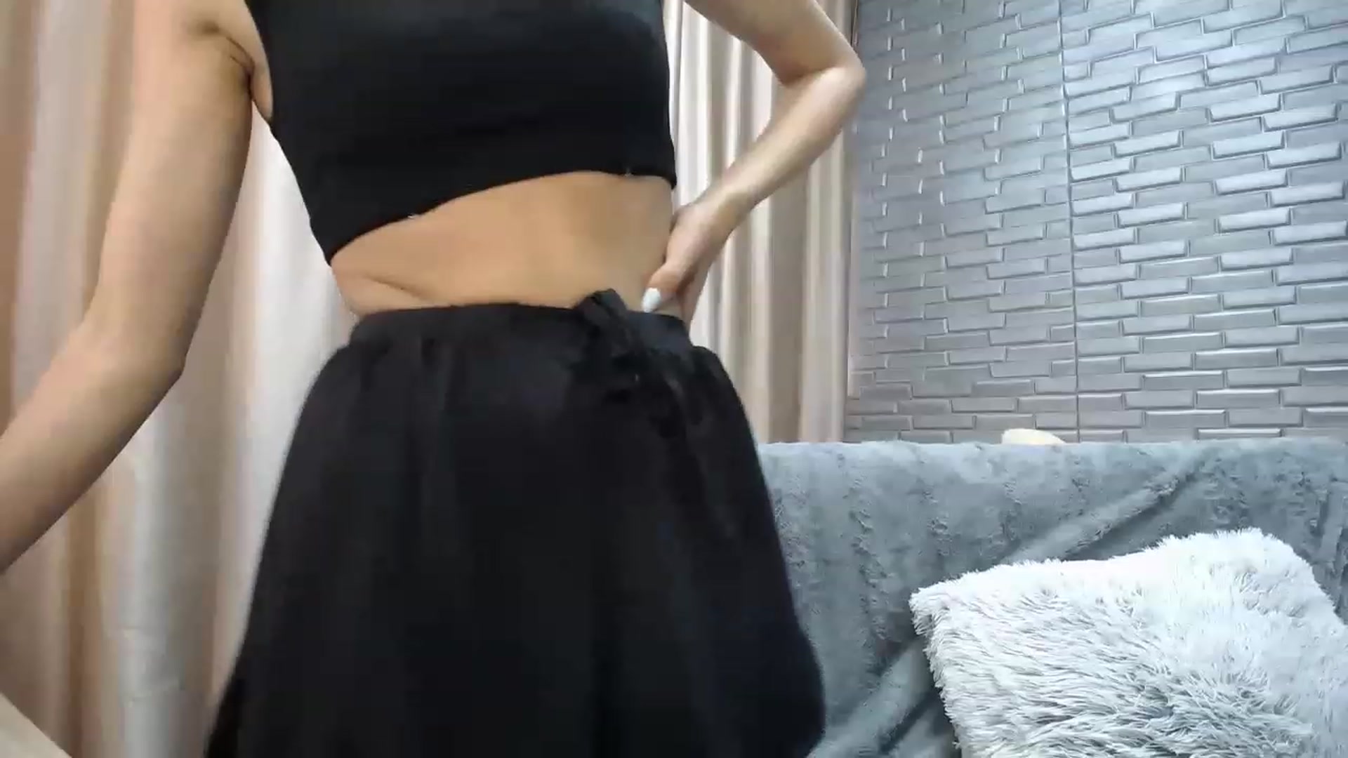 Gallery image thumbnail from Lea_Lexis's myfreecams stream on, 07/26/2023, 13:29 image 12 of 20