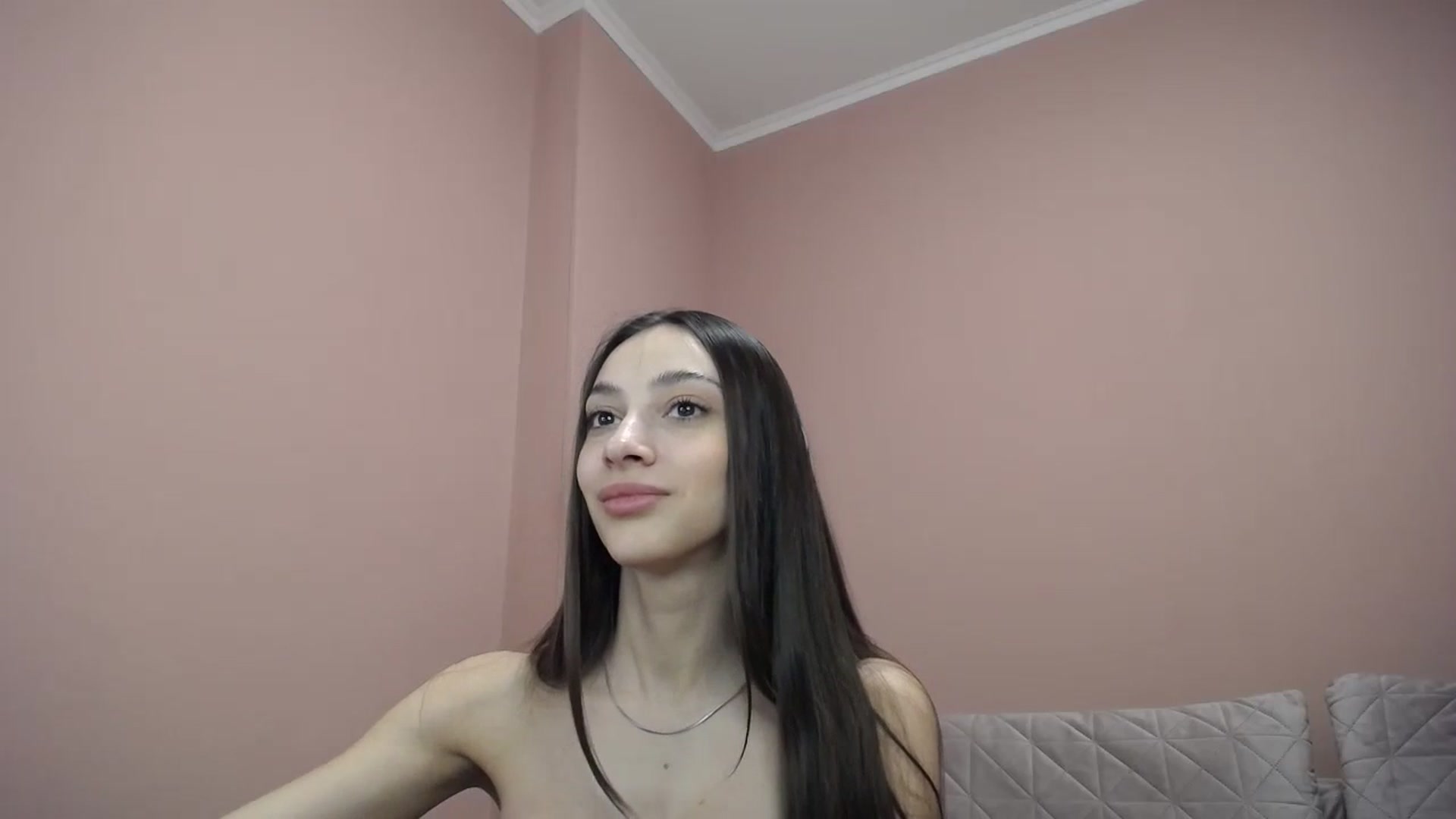 Gallery image thumbnail from Lea_Lexis's myfreecams stream on, 02/28/2024, 12:37 image 18 of 20